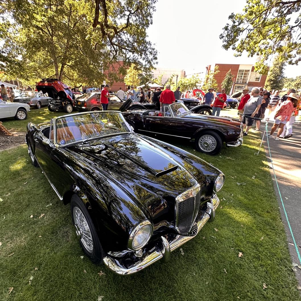 The 50th annual Forest Grove Concours d’Elegance is Sunday, July 21, at Pacific University. For more information, click here: forestgroveconcours.org/?mc_cid=a23ed5…

#forestgroveconcours #concours #carauction #carshow #auction #carblog #automotiveblog #carnews #automotivenews #sportscarmarket