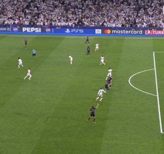 Vardrid hat uns mal wieder um den Sieg betrogen, eins wie 2017 auch schon. Einfach nur lächerlich mal wieder.🤡