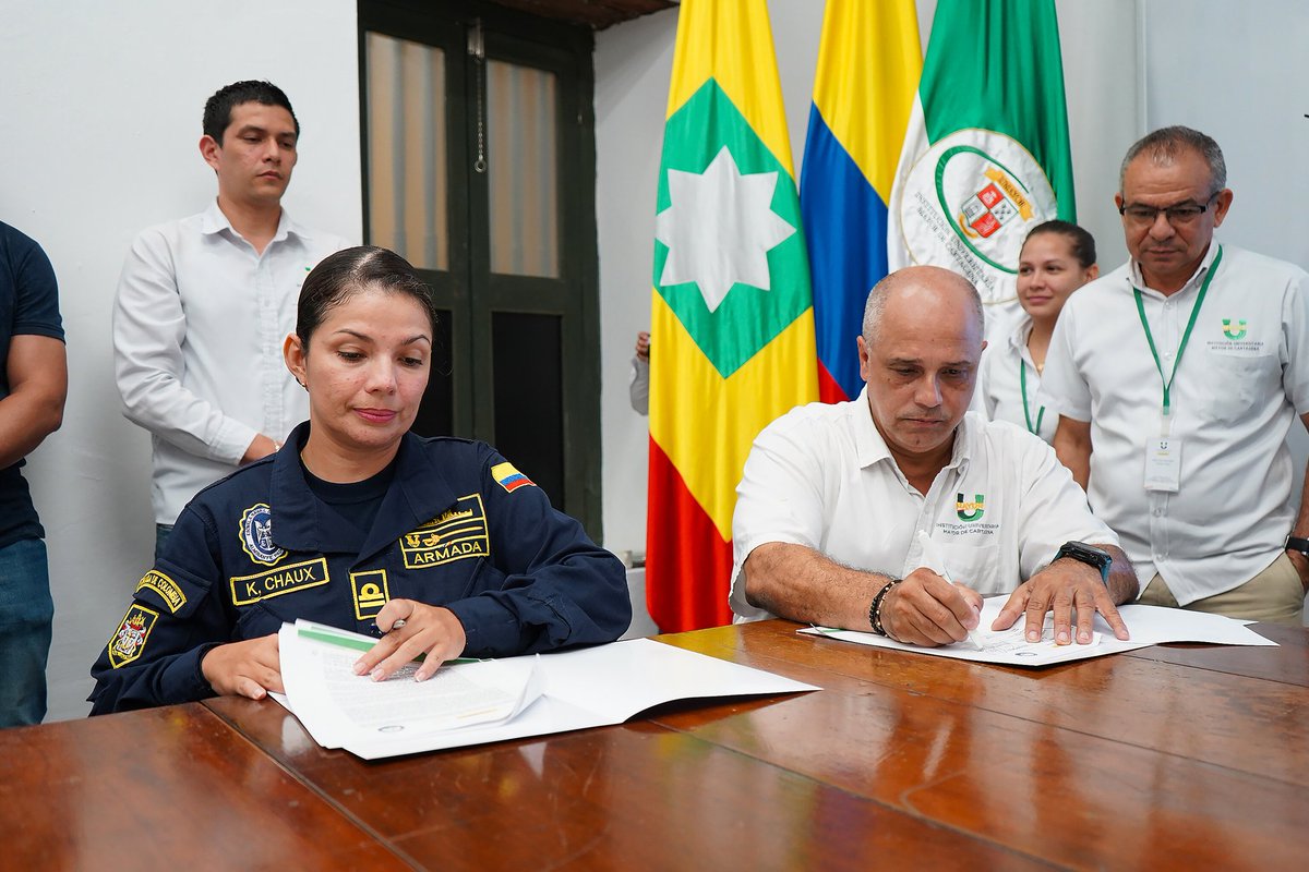 umayorctg's tweet photo. En Umayor firmamos convenio con @Museo_NavalCart para fortalecer las experiencias de aprendizaje de los estudiantes mediante prácticas académicas. El rector, Juan Arraut Camargo, resaltó la importancia de esta alianza para ofrecer un aprendizaje de valor. https://t.co/WWiW05JxPb