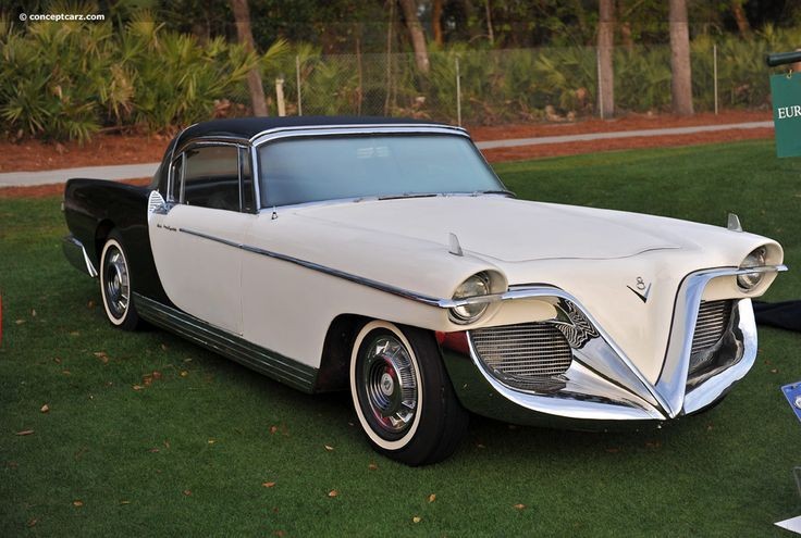 The #1950s #Cadillac Die #Valkyrie making a big statement