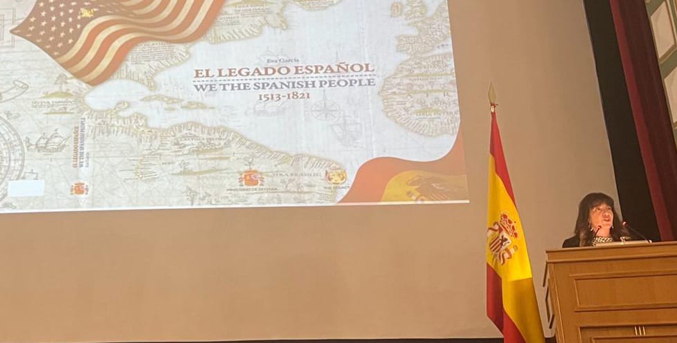 El ciclo de conferencias de la Cátedra 'Miguel de Cervantes' de #AGM_ET ha contado en su ponencia de hoy con Eva García, presidenta y fundadora de la asociación 'The Legacy', para exponer 'Nosotros los españoles: El legado español en los Estados Unidos de América'.