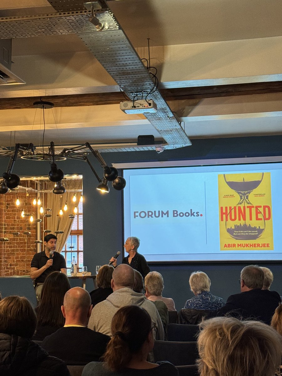 Brilliant night with ⁦@radiomukhers⁩ ⁦and @AnnCleeves⁩ at The Biscuit Factory. Abir’s new thriller #Hunted is published tomorrow. Signed copies available from @ForumBooks⁩. Get in quick!