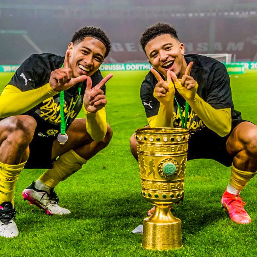 Now Jude Bellingham and Jadon Sancho will face each other in the UEFA Champions League final... One will be crowned as a European champion at Wembley. 🔜🏴󠁧󠁢󠁥󠁮󠁧󠁿