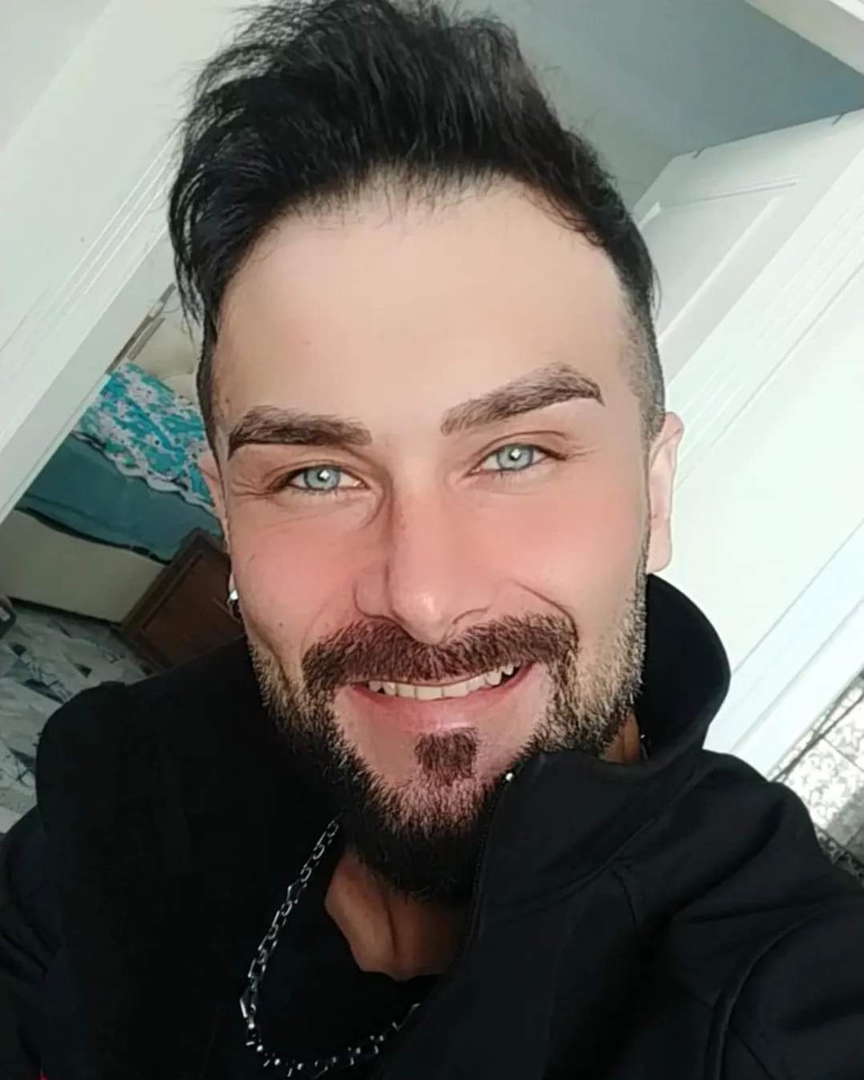 Bende varım bende bende🙃#tebessümchallenge