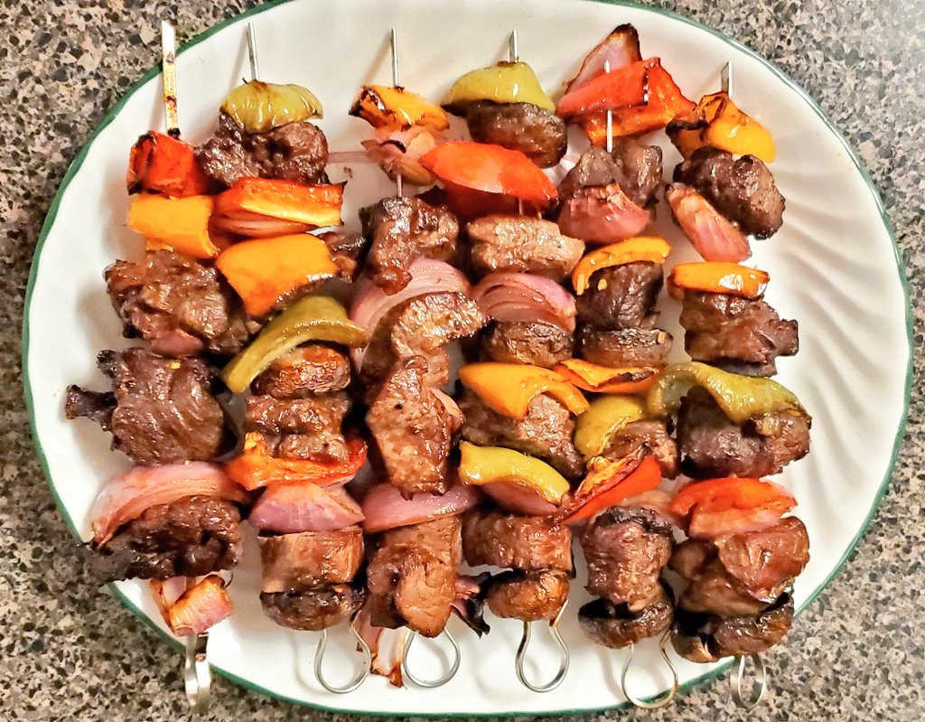 My Beef Kabobs 👊😋👍Any fans? Or are they overrated? 🤔🧐🙄
#Foodie #yummy #kabobs #HomeChef