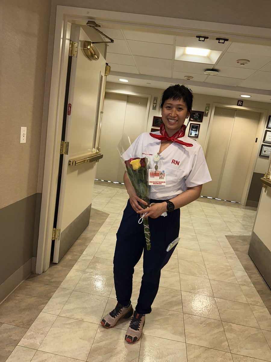 Please let’s congratulate I6 newest OCN oncology certified RN Crystal Lee who is raising the bar as she continues to give quality patient care🙌🙌🙌 @alanmlevin @nyphospital @GTdancenurse #magnetjourney #qualitycare
