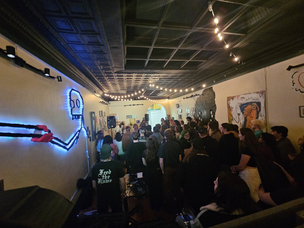 lil____debbie's tweet photo. @HeartAttackMane hear me out on this one. How about coming and playing a show in the coffee shop/All ages venue I help run! https://t.co/HeCcZZxKAo