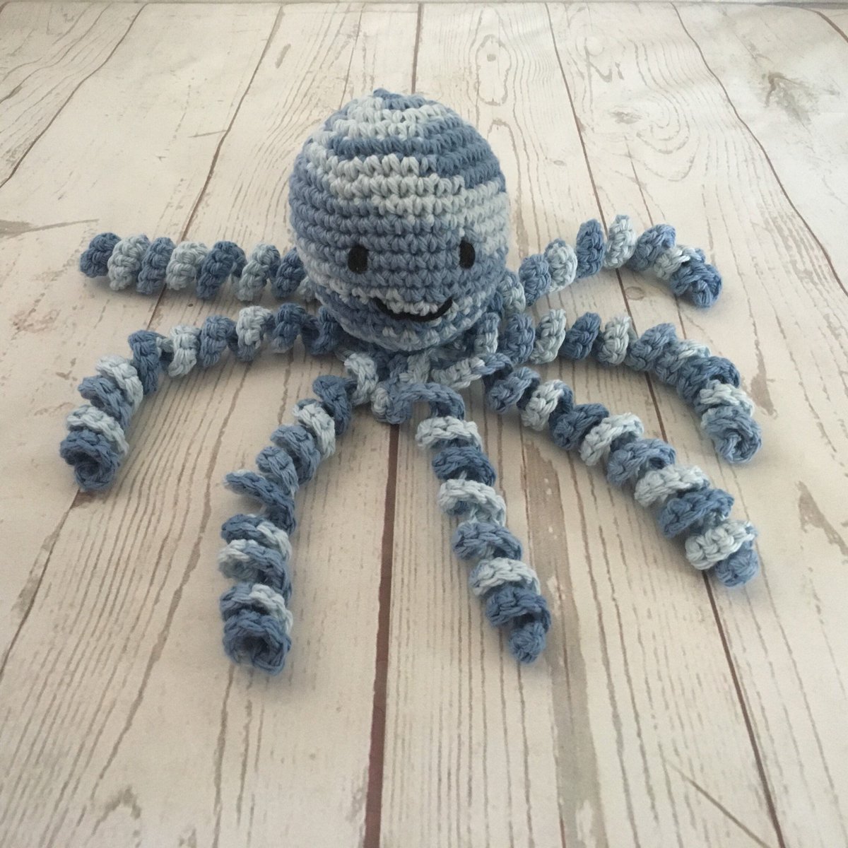 Great gift for babies!
thecrochetshoppeusa.etsy.com/listing/698569…
#thecrochetshoppeus #octopus #crochetoctopus #babygifts #etsyshop #etsyhandmade