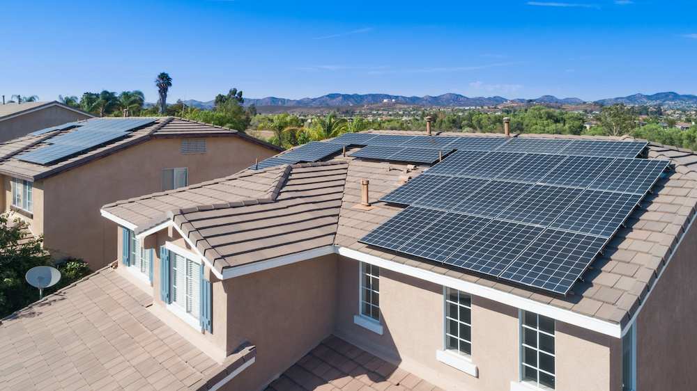 Avoiding Solar Energy Scams with Powerful Knowledge houseopedia.com/avoiding-solar…