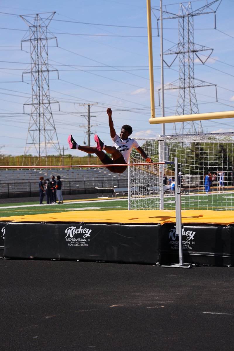 Steph Griffin All-SPC in high jump. 5th place.