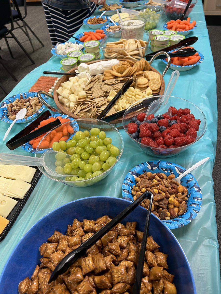 nergeschool's tweet photo. 🦈 SHARK-cuterie🦈 boards from the best! Thank you so very much @MsFrederick7 and @MBullenD54 for treating our staff to tons of snacks with the cutest boards!❤️❤️❤️ https://t.co/hv6fURbwJ9