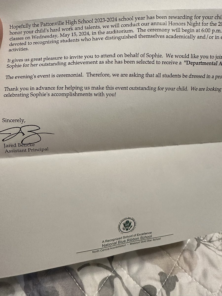 DawnChapmanSTL's tweet photo. It makes me so angry to know that instead of celebrating my daughters award next week, I have to be in DC for the 6th time this year BEGGING @SpeakerJohnson for a meeting and for him to keep his word he gave to @RepAnnWagner  and put RECA on the floor for a vote! #SaveRECA https://t.co/2hbXVBr9Ey