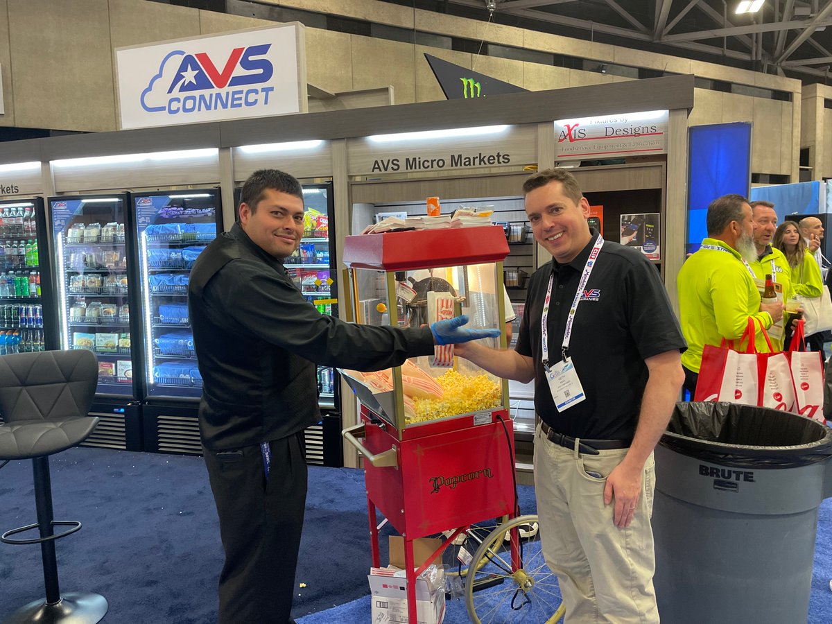 NAMAvending's tweet photo. Having some fun at the Floor Fiesta! Thanks to our sponsors for supplying delicious snacks and beverages!

#TheNAMAShow #FloorFiesta https://t.co/WtX8uNSeY5