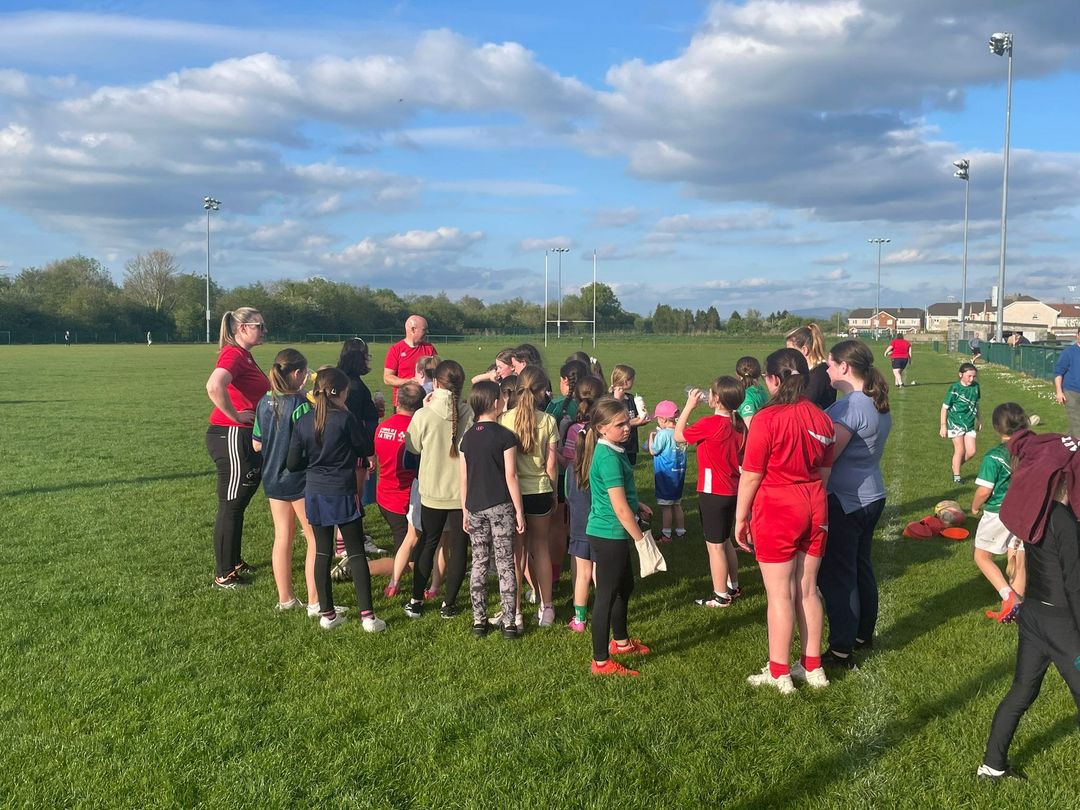 RichmondRFC's tweet photo. Another great turn out for GIAT24 in Richmond RFC this evening.  5 weeks left for anyone who would like to Give It a Try Wednesday's 6-7. Next week's theme is 'on Wednesday's we wear pink 🩷 https://t.co/sw5AyTOd4l