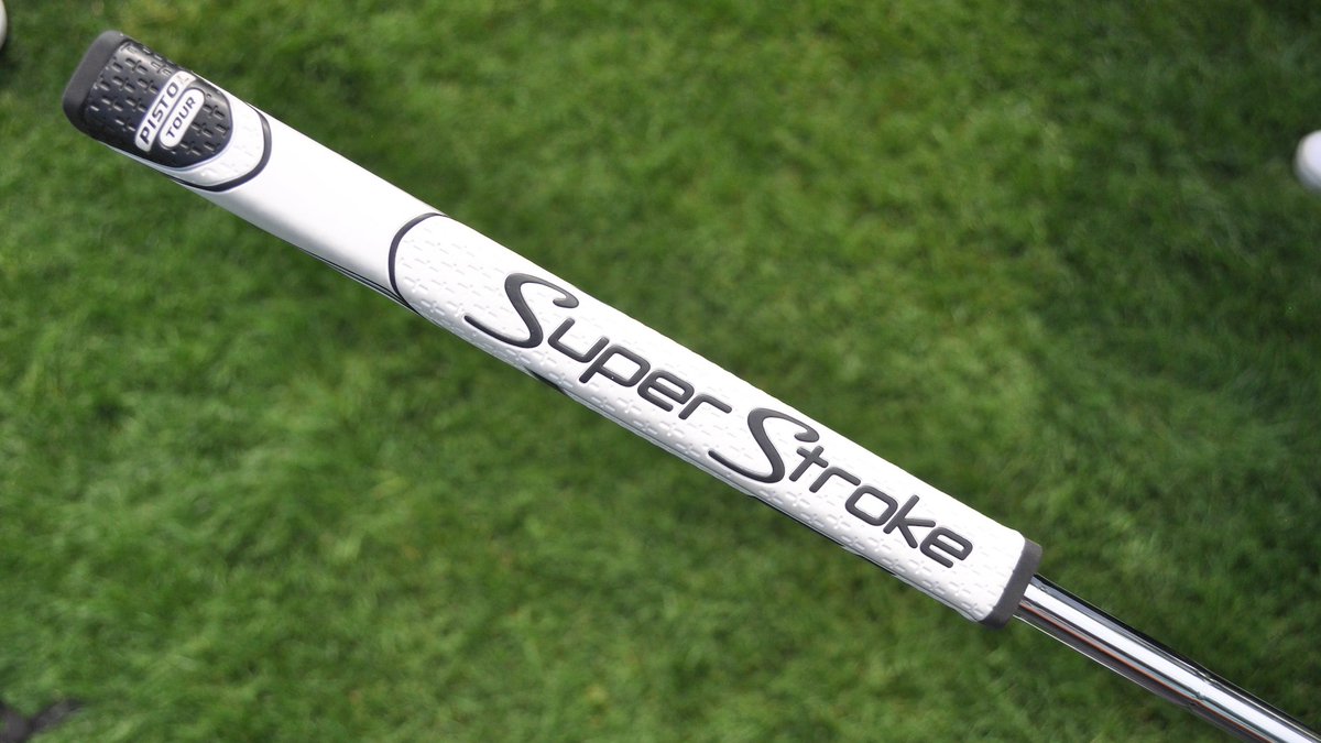 Rickie Fowler is most likely going back to a standard-length @odysseygolf Jailbird 380 with a smaller @SuperStrokeGolf Pistol Tour grip. Feels like the counterbalanced craze is dying down on Tour. golf.com/gear/golf-acce…
