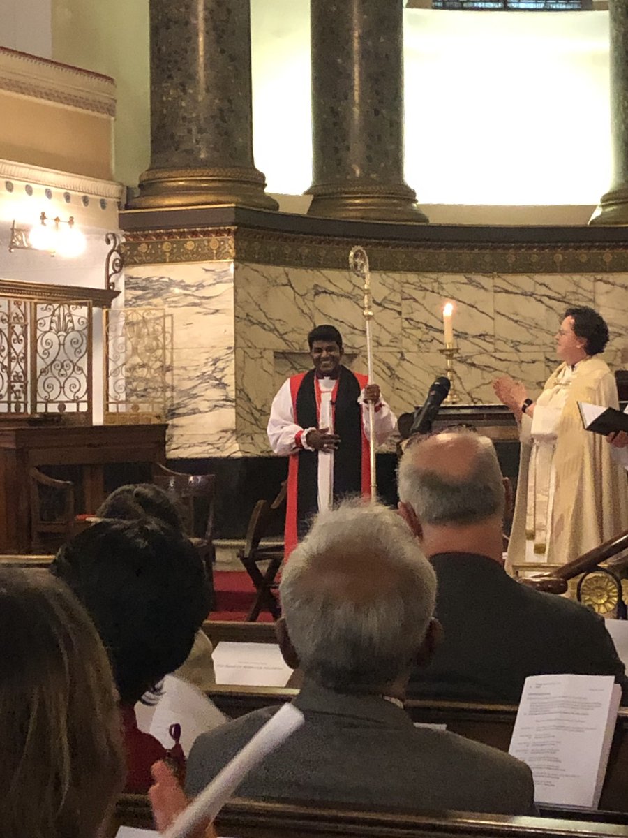 A joy to be amongst the crowd welcoming Bp Anderson to the #EdmontonArea this evening. He reminded us that we are called to offer hospitality to all. @TheOutsider40 @dioceseoflondon @churchofengland @ARochaUK @bishopSarahM @BishopRobW