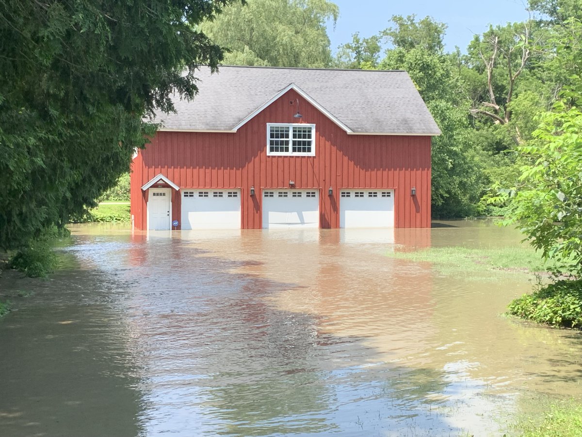 mattalltradesb's tweet image. Matt's Weather Rapport: #Vermont now on the cusp of enacting first in the nation #climate Superfund law to wrest $$ from big oil which would pay for climate disasters. Details: matttsweatherrapport.blogspot.com/2024/05/vermon…