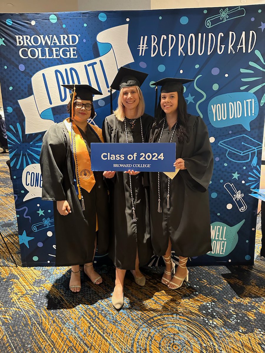 Congratulations 🎉🎊🎈 to Ms Cortes and my former @BrowardCollege students on reaching their life goals and graduating with their degree. #BCProud #classof2024 @BCSouthCampus @BCNorthCampus1 @BCCentralSL @BCPsychCentral @BCCEOClub @BrowardCollAlum @BCAdvancement @DrFlem71