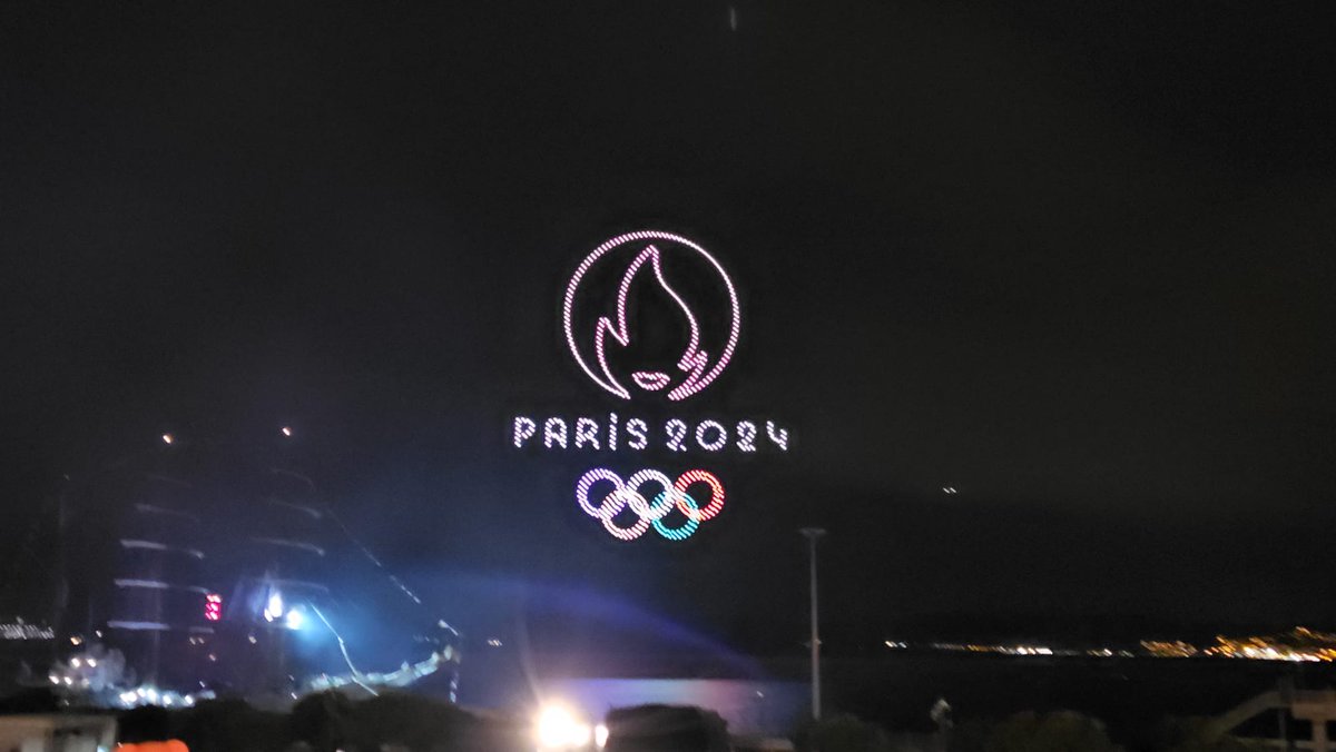 KarthickIdiot's tweet photo. Olympics Fire reached France via Marseille ... https://t.co/qCWXCwTjUq