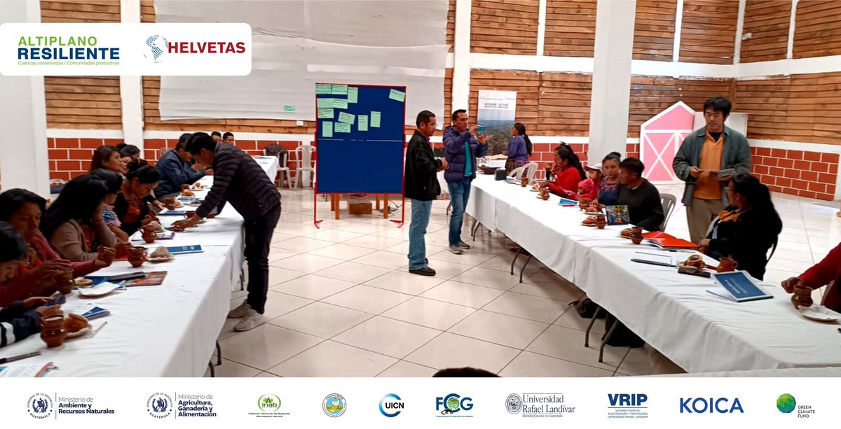 de lideresas y líderes delas comunidades de la cuenca del río Salinas y técnicos de DMM, UGAM y OFM de la Municipalidad de Santa María Chiquimula, Totonicapán. @marngt @MagaGuatemala @inabguatemala @insivumehgt @uicn_conserva @FundacionFCG @url_investiga @theGCF