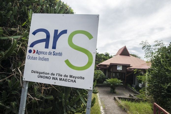 Crise migratoire à Mayotte : Le choléra se répand (MàJ : un enfant de 3 ans décédé, première victime de l'épidémie)
 fdesouche.com/2024/05/08/cri…