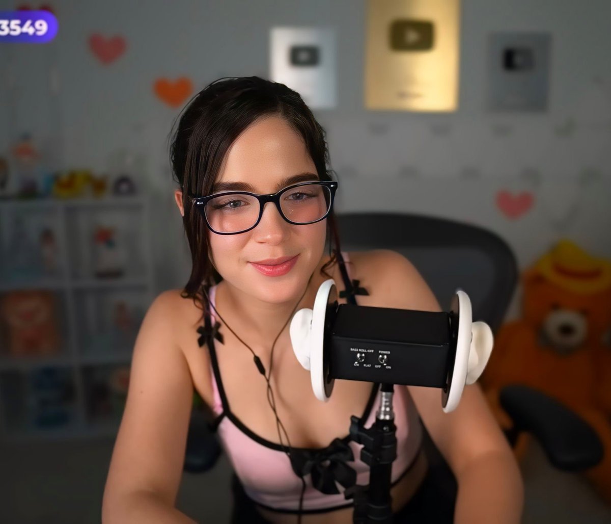 The_Goxz's tweet photo. 🌟 ASMR 🌺 Unas Lindas capturas de la bella @staryuukiii del video que te relaja hasta 2026 "Part.2"

#bunnyarmy #staryuuki https://t.co/IhoFrgObGw