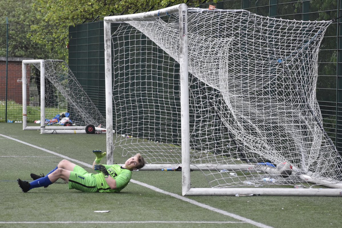 Set 2 from <a href="/No9Walton/">No9 bar and kitchen Walton</a> 1-1 <a href="/CobraJfc/">COBRA FC</a> tonight <a href="/BusinessHouses2/">Merseyrail Business Houses League</a> shows Cobra getting awarded a penalty for handball in pics 1&amp;2 and taking and scoring it in pics 3&amp;4 to make it 1-1