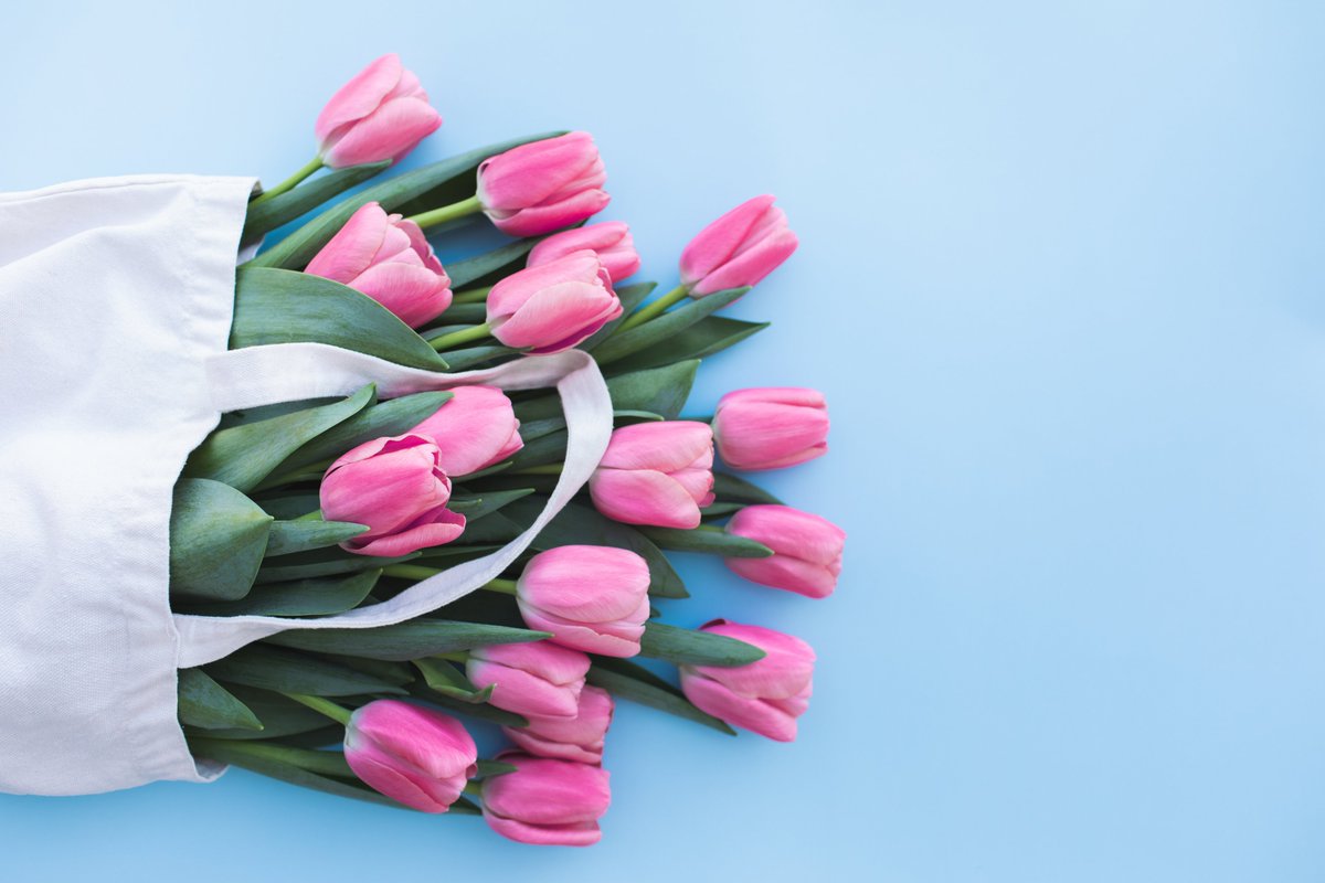 Looking for the perfect Mother's Day gift? Why not shop local and support small businesses in your community! Show mom some love with a unique gift and shop small this year. 💐🎁 #shoplocal #mothersdaygifts