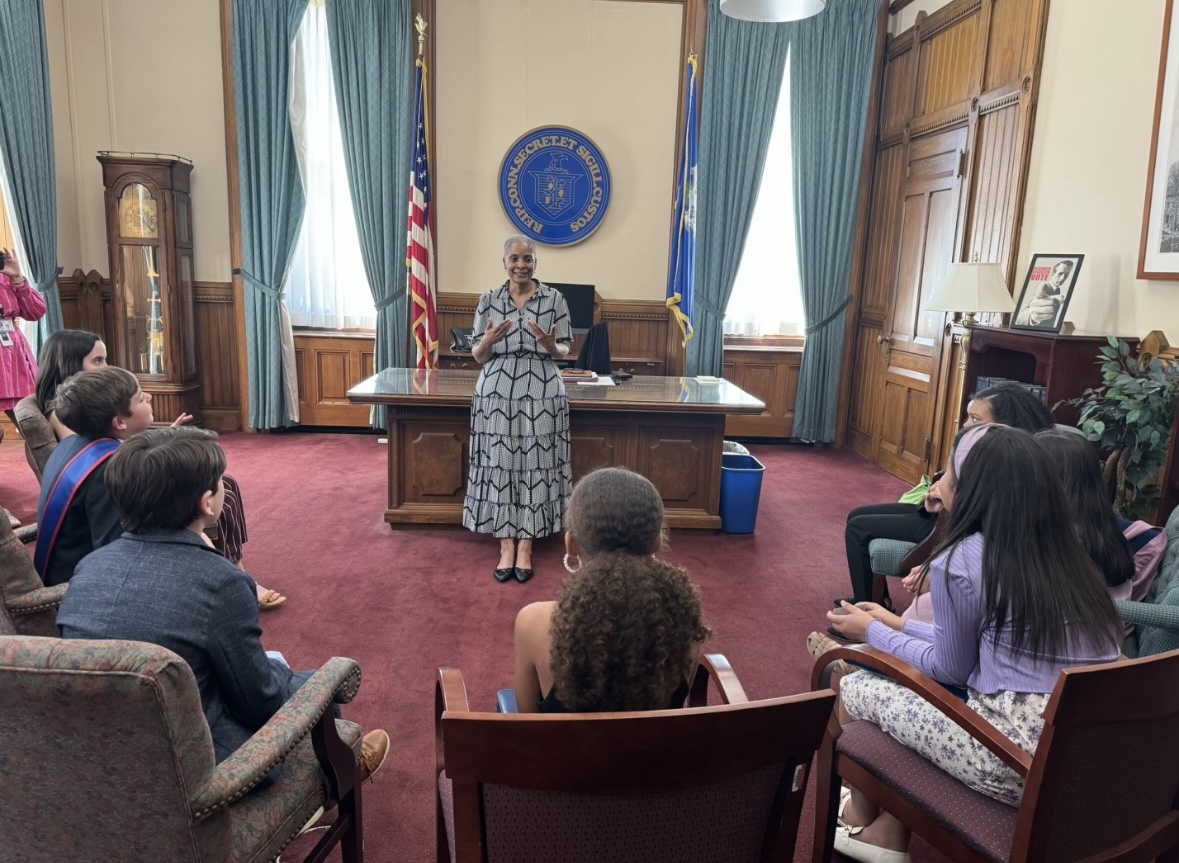The next generation of leaders is ready for business! @CTKidGovernor Cristiano Almeida and his cabinet are asking all the right questions. I love seeing their curiosity in action! Find civic resources and learn more about the Kid Governor program at: ct.kidgovernor.org