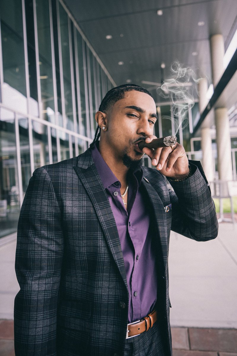 therealneco's tweet photo. This Is What It Looks Like When Your Hustle Is Silent and Success Is Loud.
@pvamu #pvgradswag #hbcugrad #viral #hbcubuzz https://t.co/4yFNSnIW5i