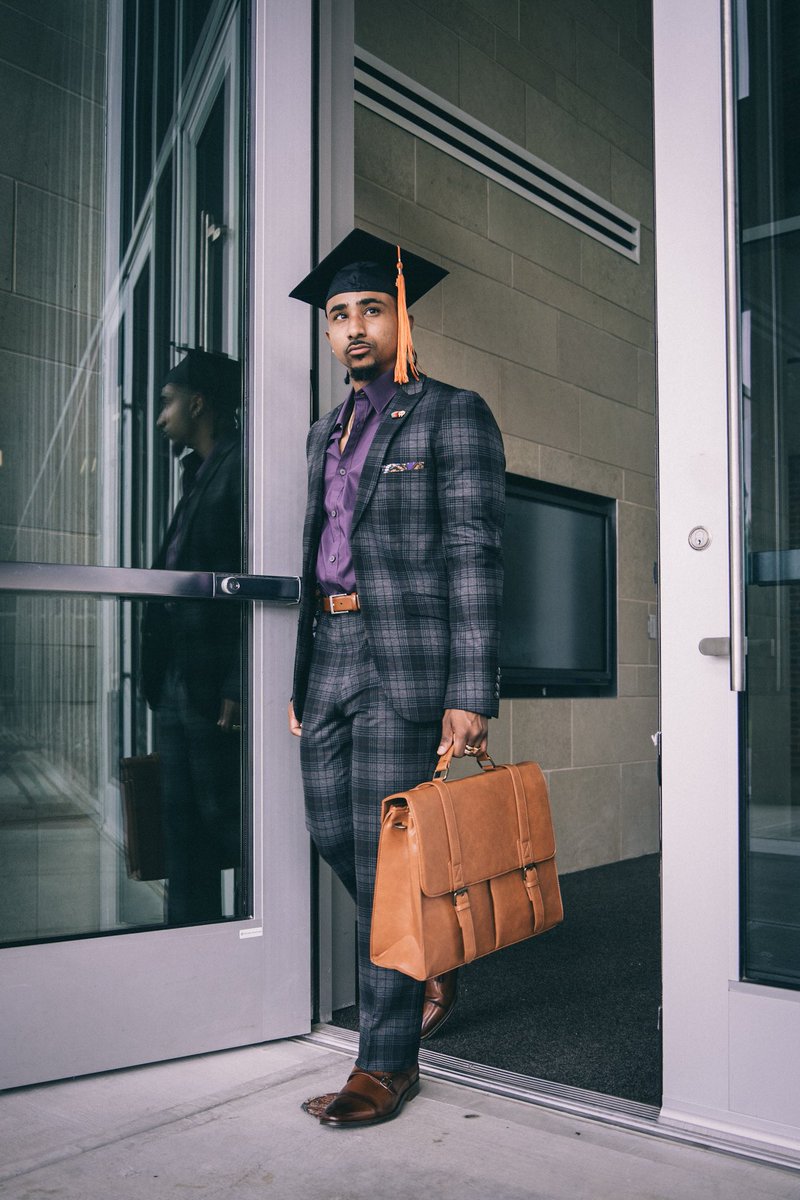 therealneco's tweet photo. This Is What It Looks Like When Your Hustle Is Silent and Success Is Loud.
@pvamu #pvgradswag #hbcugrad #viral #hbcubuzz https://t.co/4yFNSnIW5i