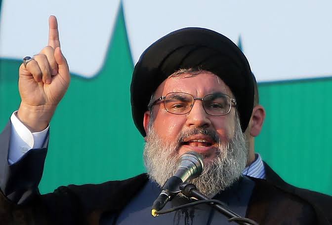 🔴Hizbullah lideri Hassan Nasrallah: 

"Yakında Kudüs'te namaz kılacağız ve Filistin bayrağı Mescid-i Aksa'da dalgalanacak. Bana güvenin."