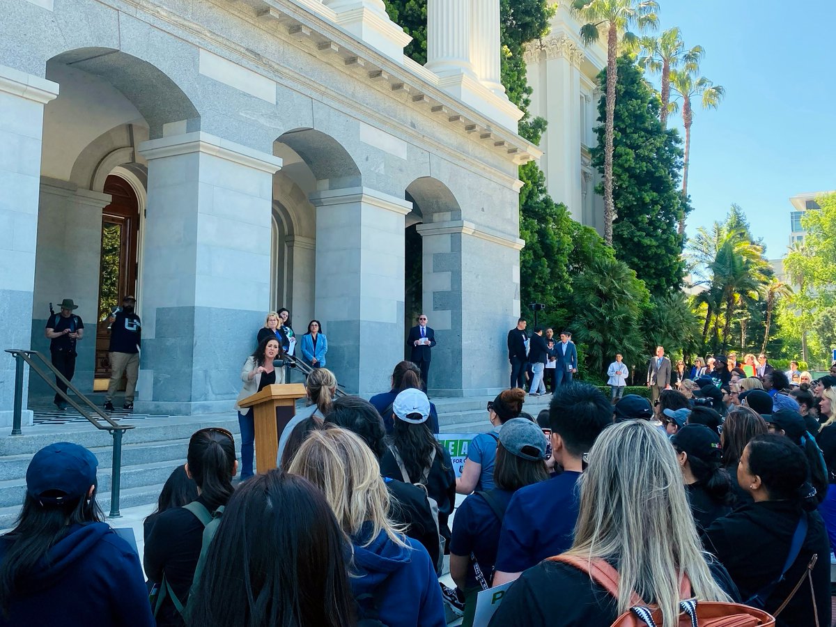 California Federation of Labor Unions tweet media