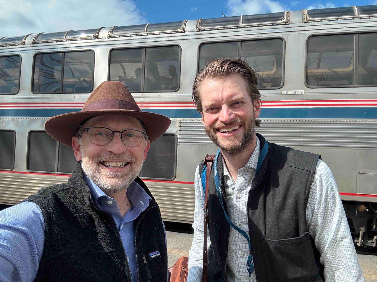 Our Chair, Dave Strohmaier and Amtrak Goverment Affairs and @bigskyrailmt Ex Ofício Board Member, Chase Kitchen in Havre, MT after a Community Event at MSU-Northern. We shared info abt improvements planned for the Hi-Line / Empire Builder through a $15 million #IIJA award.
