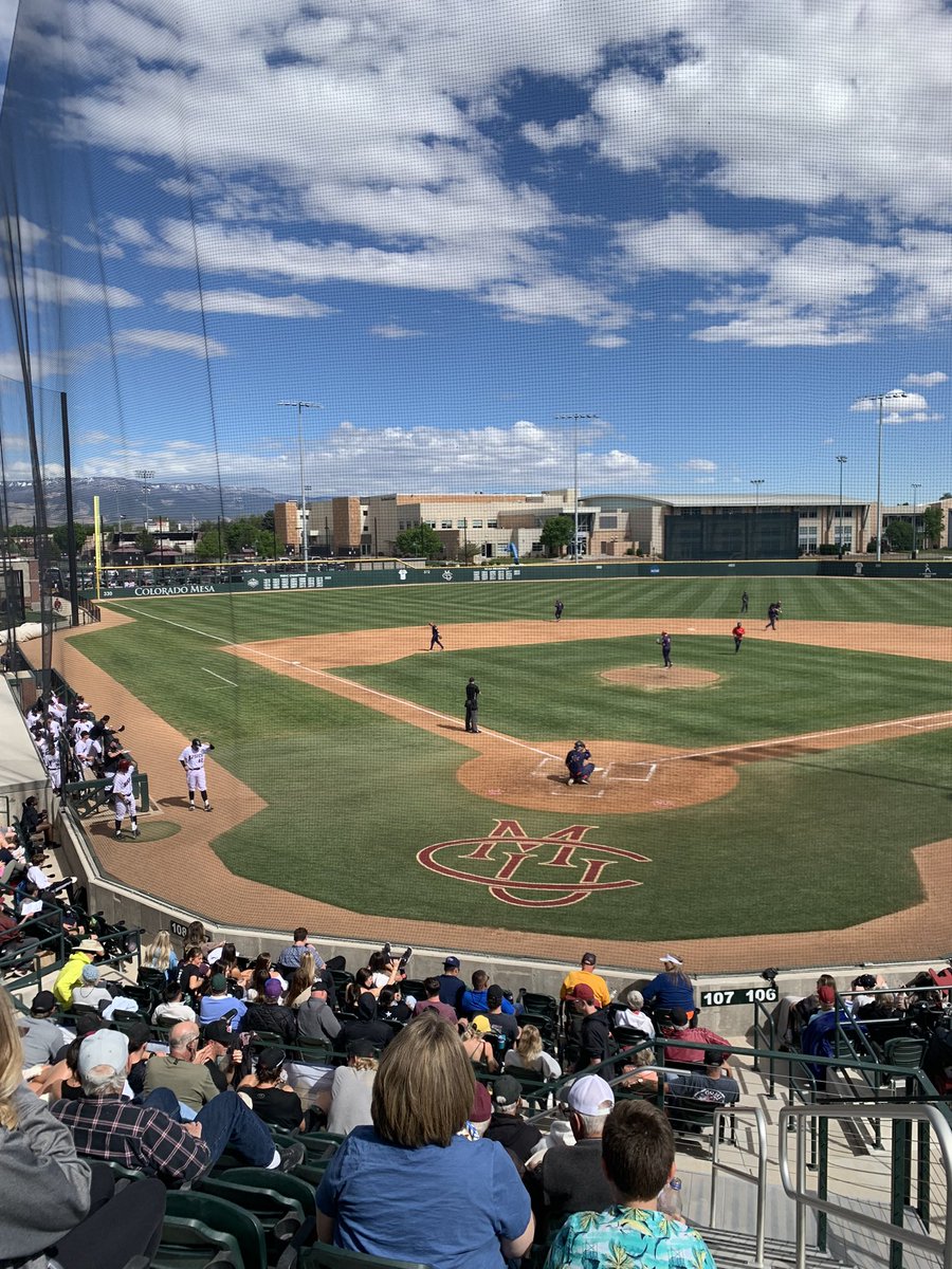 Here at the RMAC Tournament (foot injury and all)
Once again the scenery at CMU is aggressively far above average
1 seeded @CMUMavsBaseball leads CSU Pueblo 3-1 through 2 1/2 innings 
More tonight at 10 on @KKCO11News @KJCTNews8