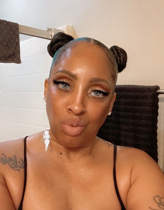 🙋🏽&zwj;♀️❤️ https://t.co/2bF8Z0j0oF<a href="/tag/morning"class="tags"><span>#morning</span></a><a href="/tag/tittytuesday"class="tags"><span>#tittytuesday</span></a><a href="/tag/bignips"class="tags"><span>#bignips</span></a><a href="/tag/babnbarb"class="tags"><span>#babnbarb</span></a>