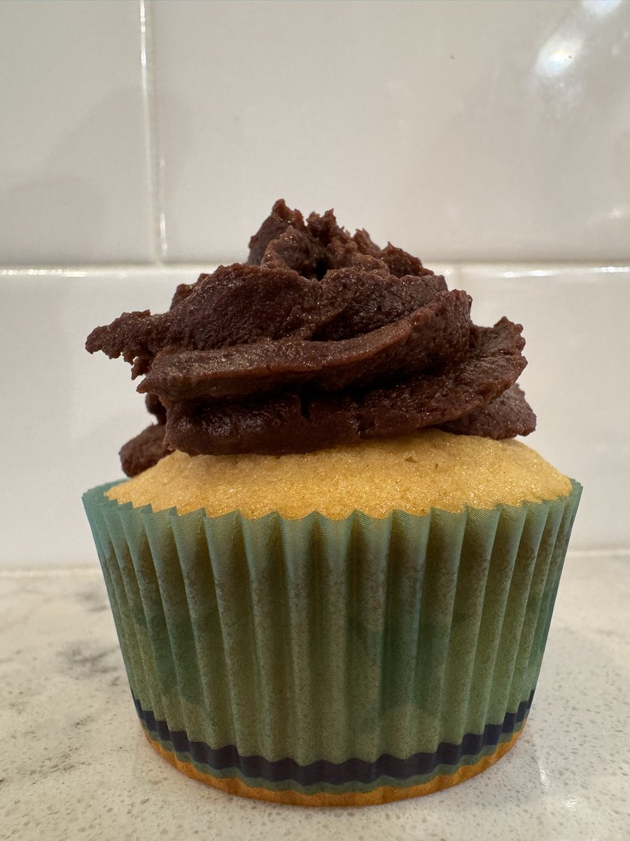 Mr. Sunshine tweet media