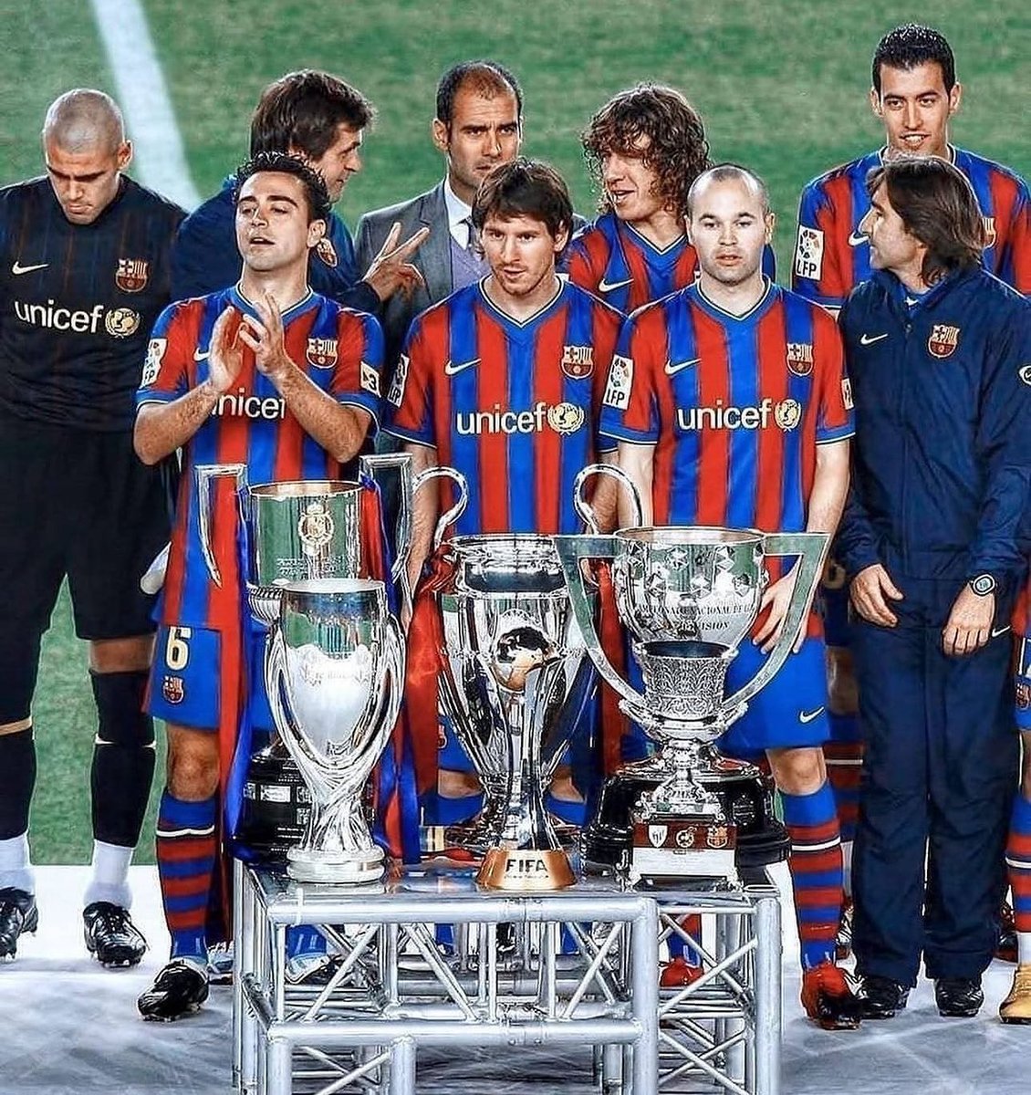 Som I Serem FCB tweet media