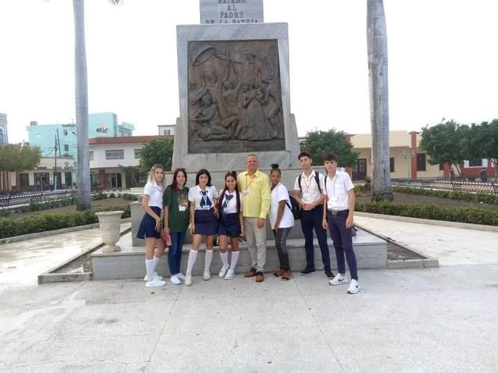 Encuentro Nacional de Estudiantes de las Escuelas Pedagógicas intercambio de saberes y compartir de experiencias presentes de #CiegodeAvila las escuelas Raúl Corrales, Rafael Morales y Armando  Mestre <a href="/DGECiegodeAvila/">DGECiegodeÁvila</a>
