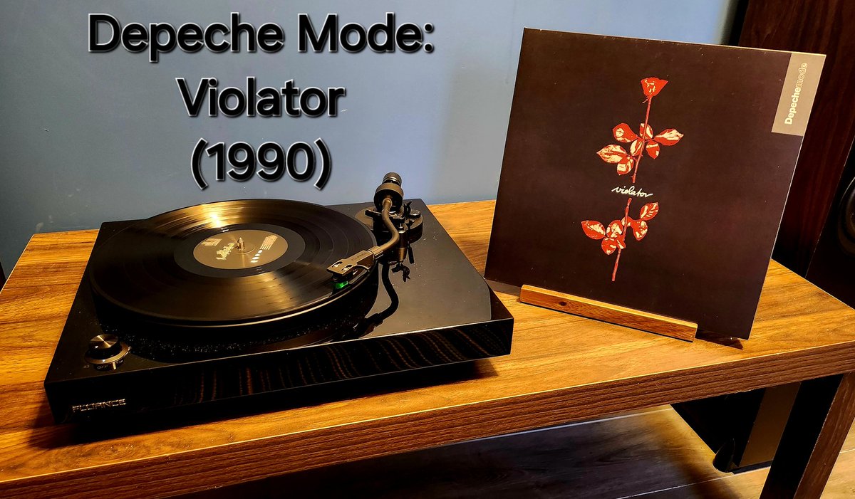 Some hump day spins... 🤘🎶💿

@depechemode: Violator (1990: 2015 Reissue)

#vinyl #vinylcollection #vinylcollector #vinylcollectors #vinylrecord #vinylrecords #record #recordcollection #recordcollector #depechemode #violator #newwave #altrock #synthrock