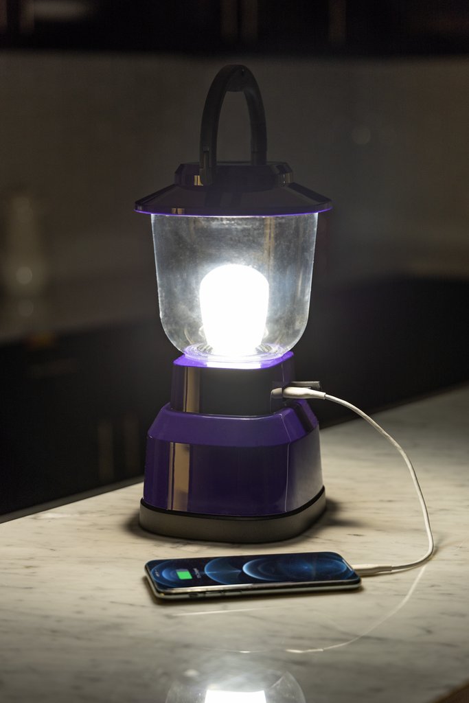 Don't let power outages leave you in the dark! Our USB Charging Lantern ensures your smartphone stays powered up, no matter the weather. ⚡

🌩️ enbrightenme.com/enbrighten-led…