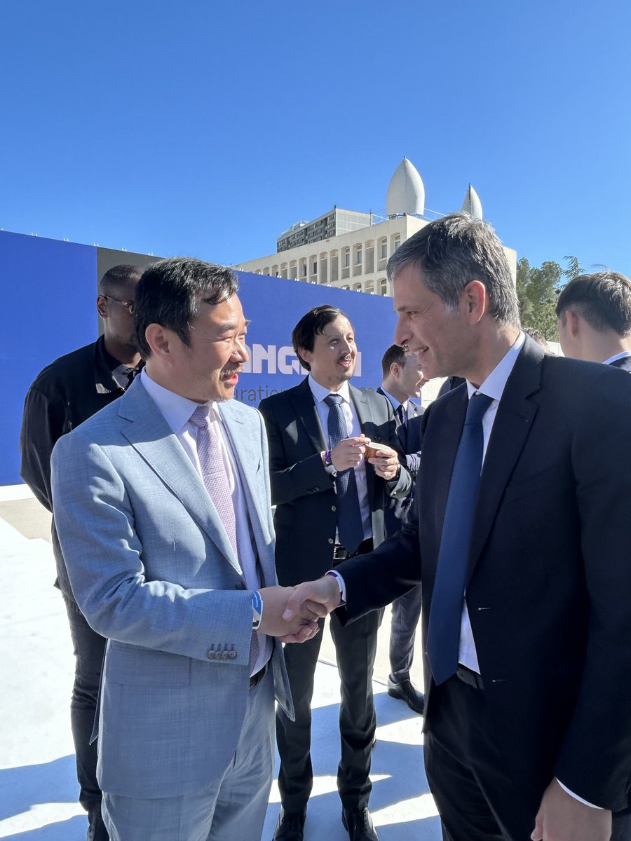 Excited to witness the inauguration of #Tangram of @cmacgm opened with keynotes by President @EmmanuelMacron & Chairman @RodolpheSaade. @mbzuai is proud to support the #AI initiative of Tangram to help shape the future of SupplyChain & logistics.