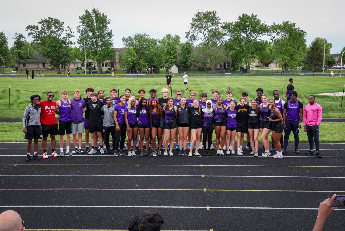 Celebrating <a href="/BHSDogsTrack/">BHS Track & Field</a> senior night!

#BulldogFamily