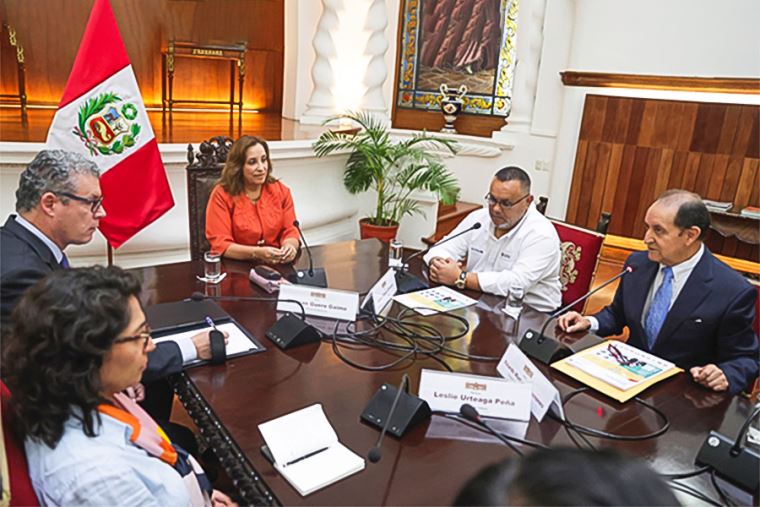 Diario El Peruano tweet media