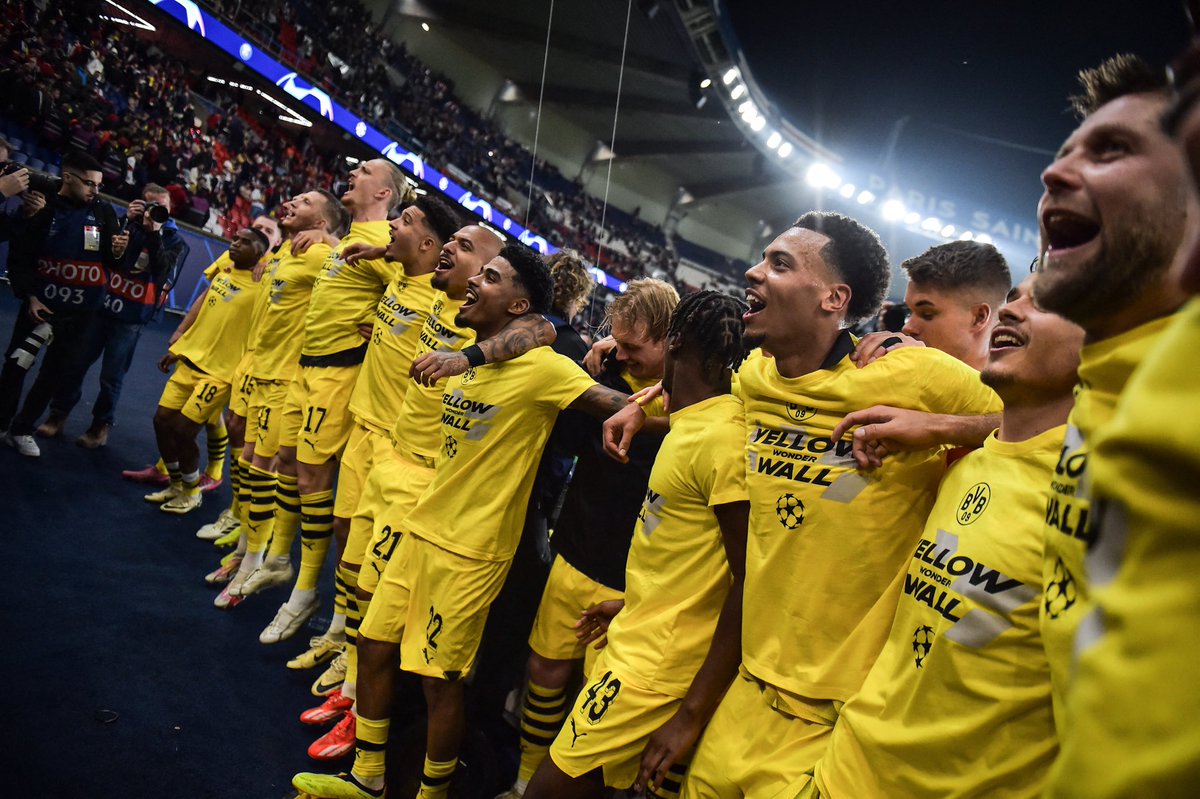 ActuFoot_'s tweet photo. Qui va gagner la Champions League ? ⭐️🤔 https://t.co/8BFBqwxcw5