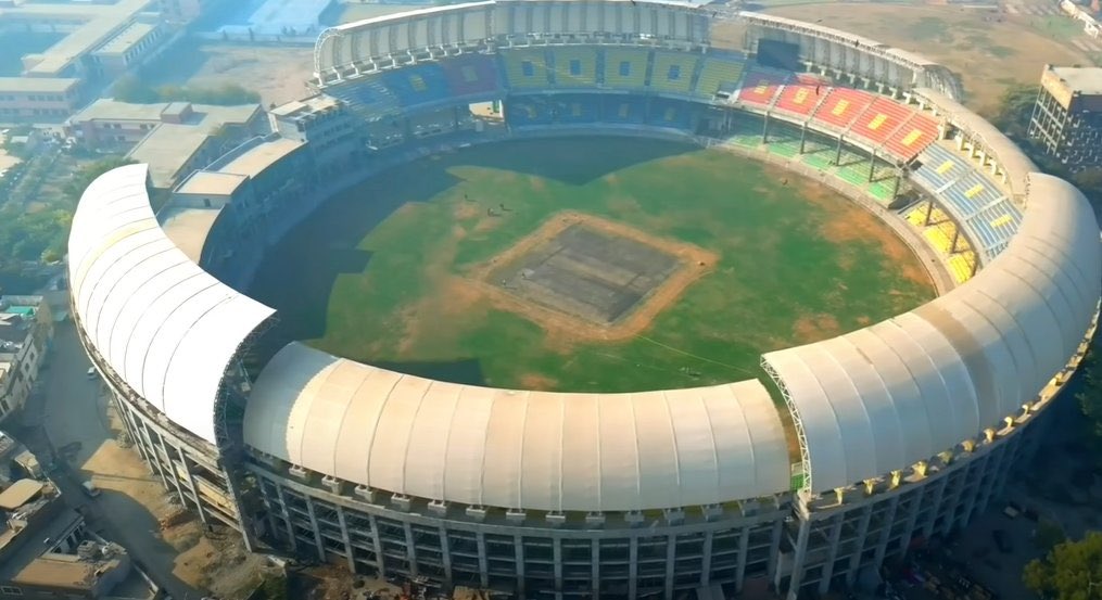 AmeerHamzaAsif's tweet photo. Show me a better designed stadium than Arbab Niaz Stadium, Peshawar 🏟️

 I’ll wait. ⏳

#PSL10 #ArbabNiazStadium #Zalmi https://t.co/z89CLbeU2c