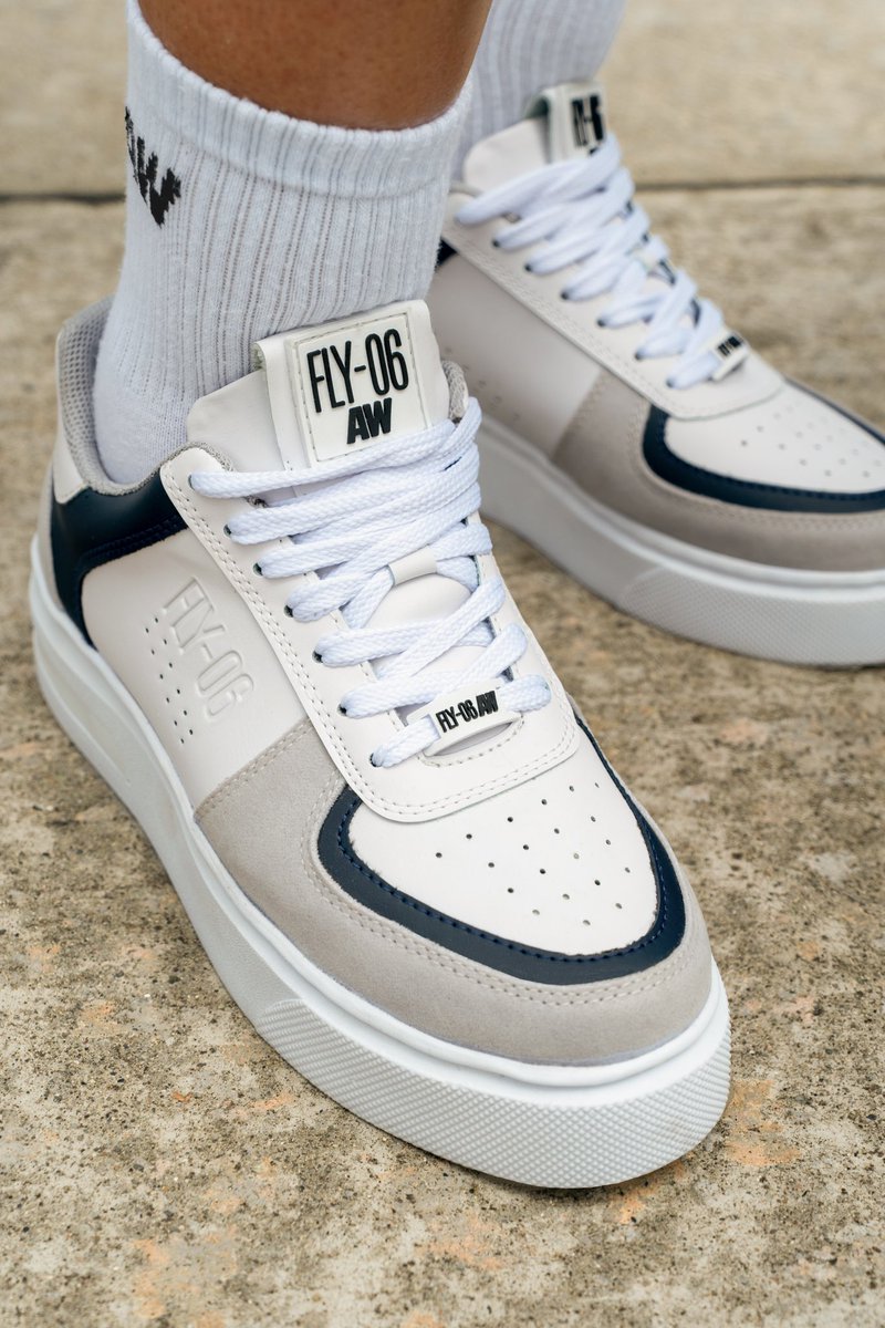 AliciaComCo's tweet photo. FLY-06 // Tenis Nuevos 

Disponibles en tienda física y web / Envíos gratis a toda Colombia🚚🇨🇴

Compra ahora📲 https://t.co/TbhmCsZkiv https://t.co/yHqlZrKvos