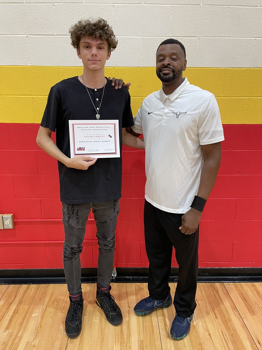 Congratulations to George Ranch very own Gavin Conley, for receiving a scholarship tonight at the all-star game from @HABCA_ I’m super proud of this young man, his future is so bright. @lcisdathletics @pinkpatterson @CoachADutch @CoachCaseyVogt