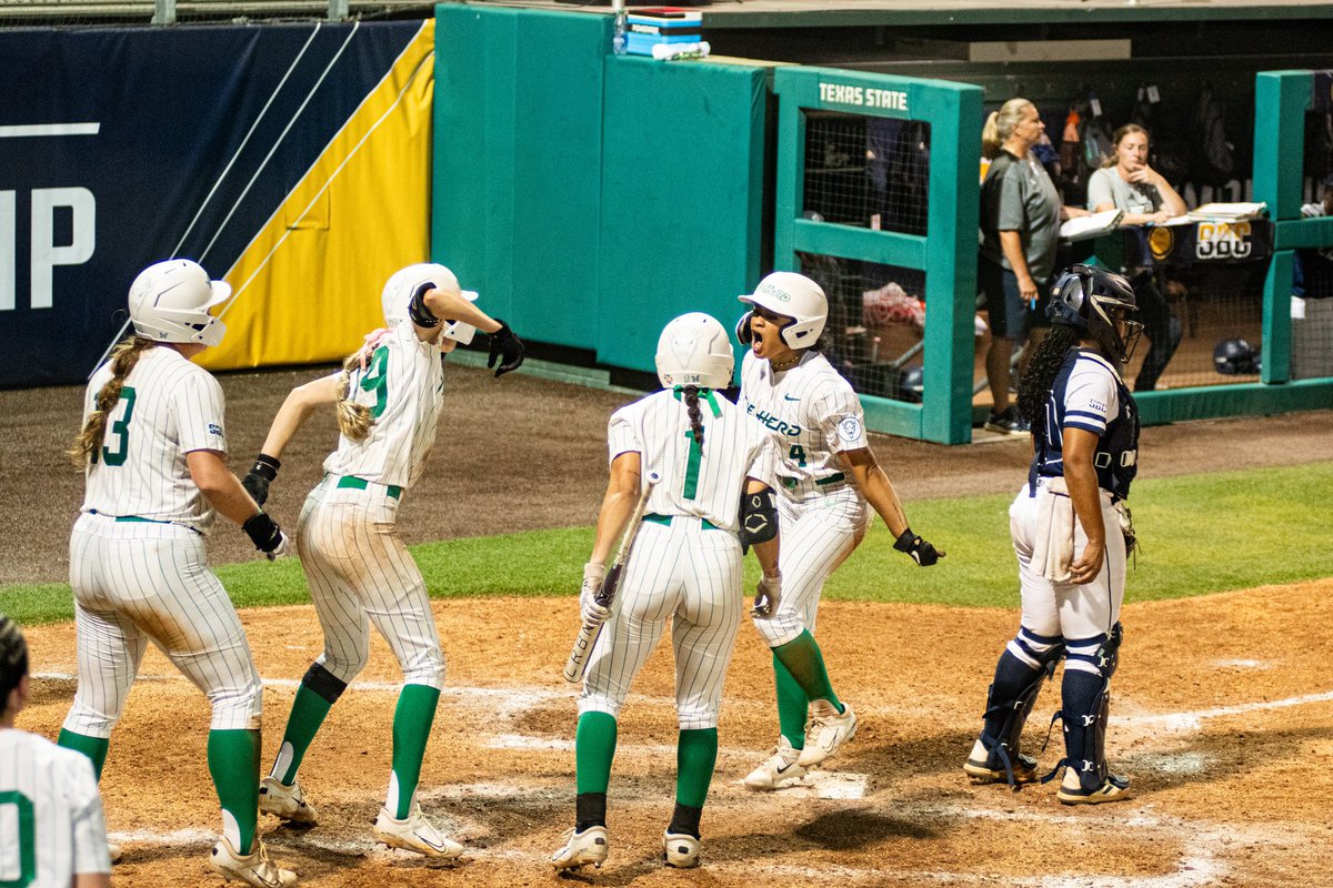 We go to the bottom of 11 up 4-2!

#WeAreMarshall