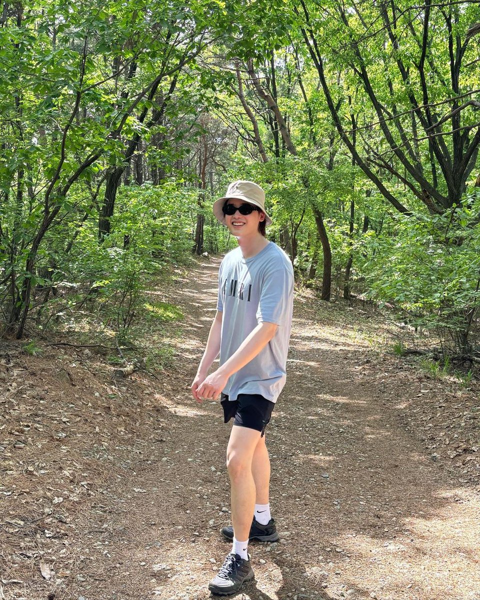 이종석 tweet media